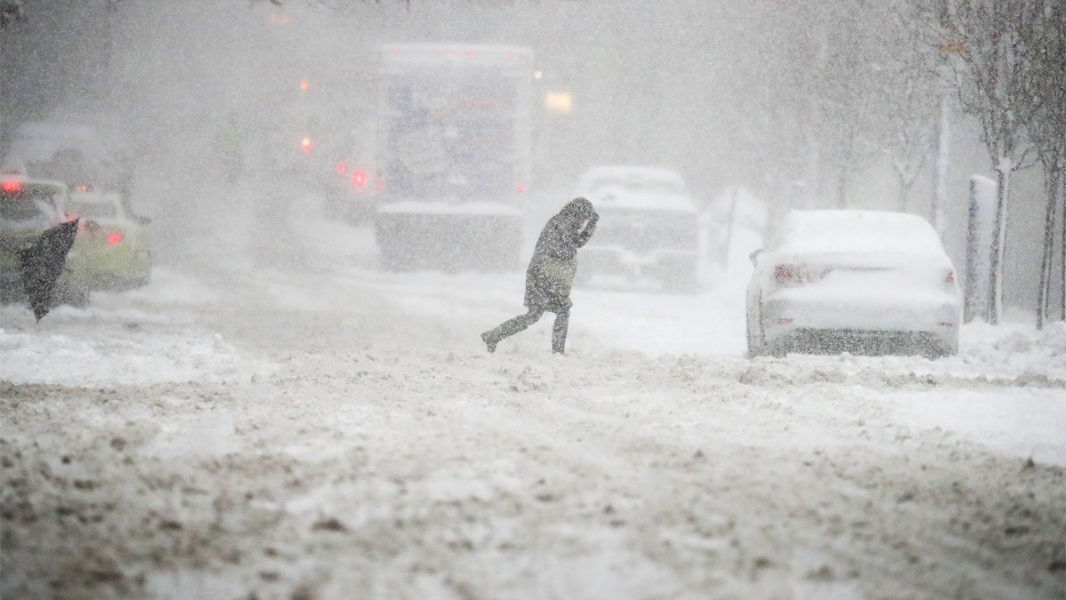 Meteoroloji ve İstanbul Valiliği'nden art arda uyarı! Sağanak, kar, fırtına...
