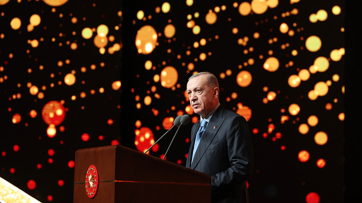 Erdoğan: Kimse Türkiye'yi eski baskıcı günlerine döndüremeyecek