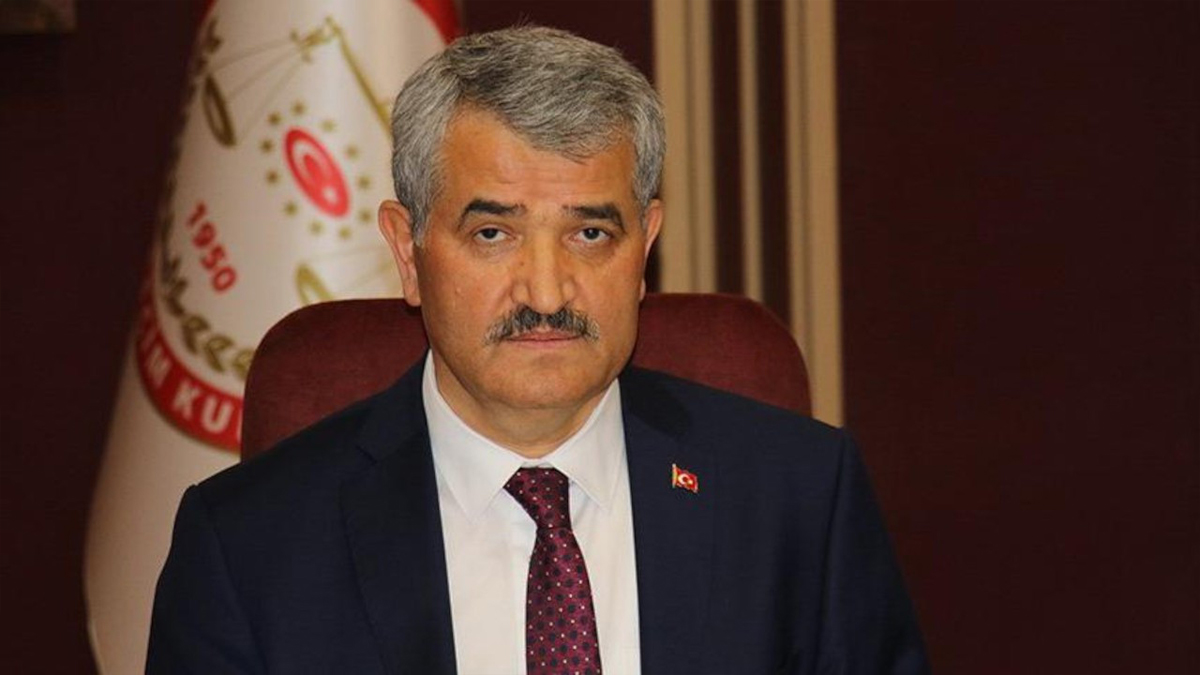 İmamoğlu hakkında 'ihsas-ı rey'de bulunan YSK Başkanı hakkında çarpıcı gelişme: Yargıtay'a 'görevden çekilme' başvurusu