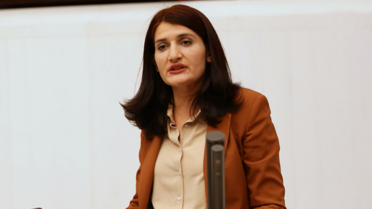 HDP'li Semra Güzel'in milletvekilliğinin düşürülmesi kararı Resmi Gazete'de