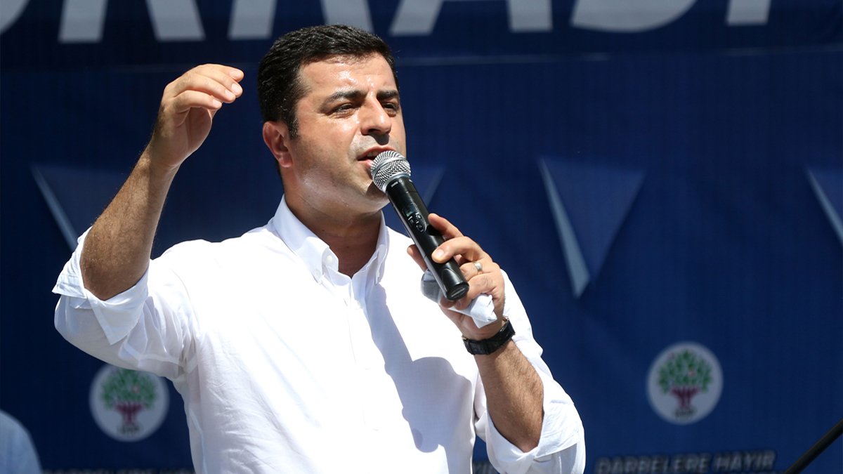 Demirtaş altılı masanın olası adaylarını yorumladı:  Üzerinde ilkesel uzlaşma sağlanan herkes kazanabilir