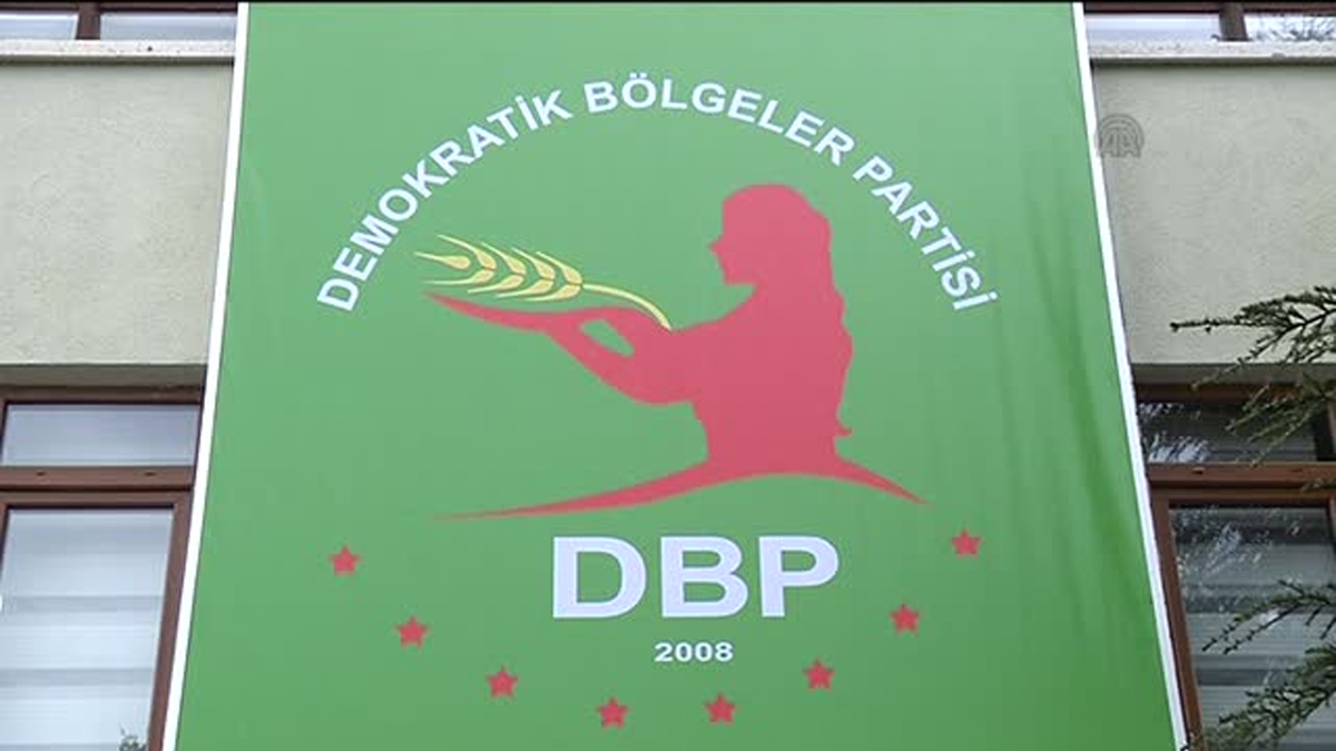 DBP Genel Merkezi ve birçok binasına polis baskını: Parti yöneticileri gözaltında