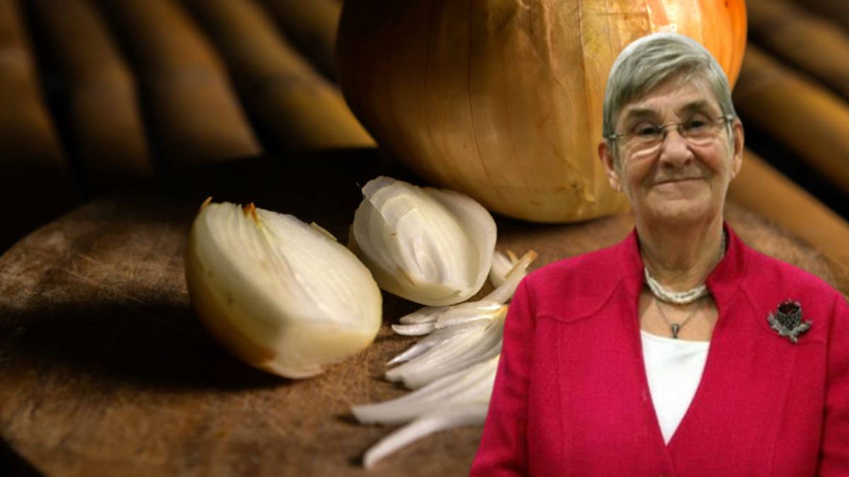 Bir tek ölüme çaresi yok! Prof. Dr. Canan Karatay her derde deva bitkiyi açıkladı: Faydalarını duyan sofrasından eksik etmeyecek