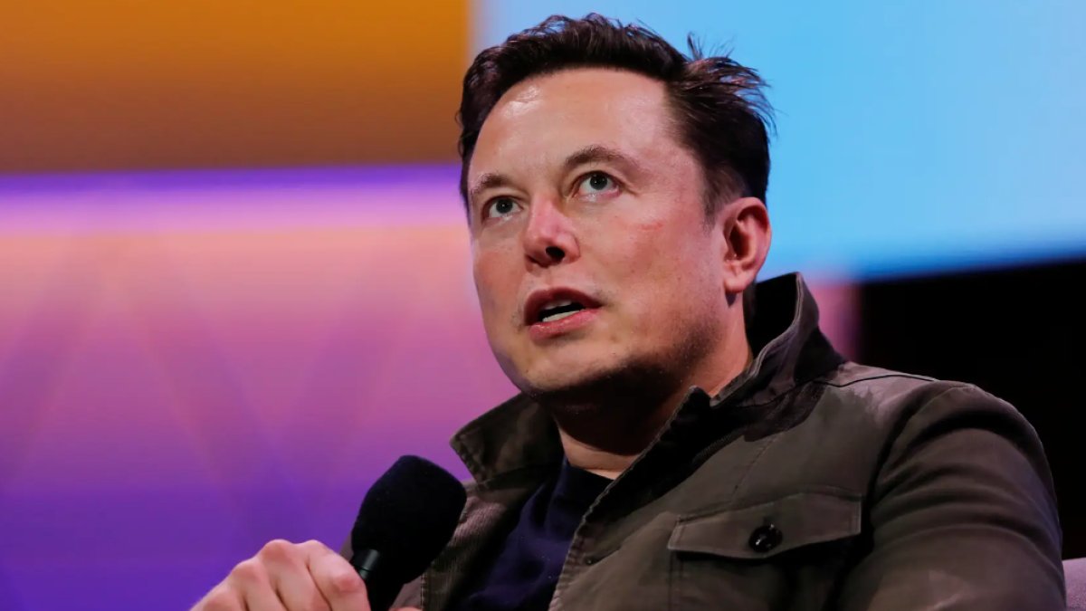 Twitter'ı satın alan Elon Musk'a bir darbe de İrlanda'dan