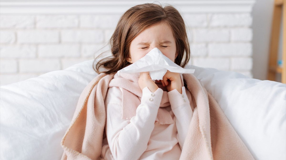 Aciller doldu taştı, çocuklar enfeksiyon pençesinde: Tedbirlere geri dönmeliyiz