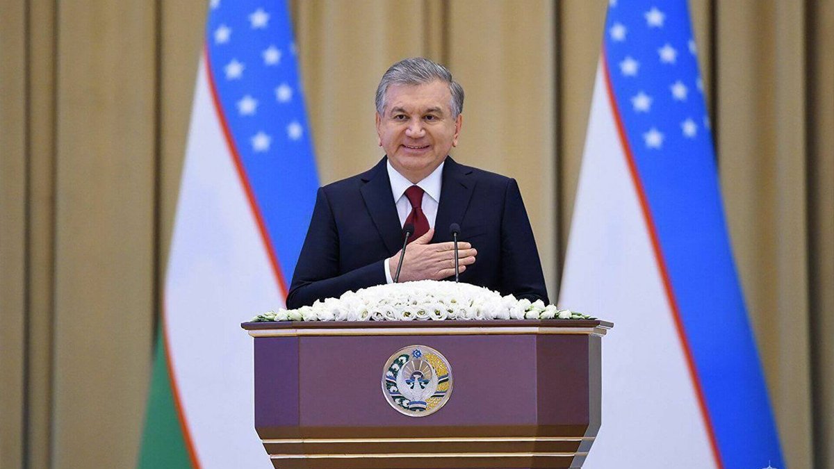 Özbekistan yönetim sistemini kökten değiştiriyor: Bakanlık ve kamu kurumlarının sayısı 61'den 28'e inecek