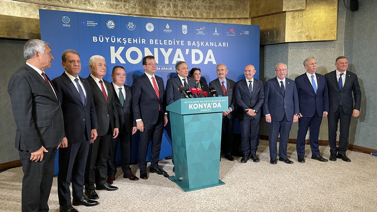 11 Büyükşehir Belediye Başkanı'ndan Kılıçdaroğlu'na destek: Sonuna kadar güveniyoruz