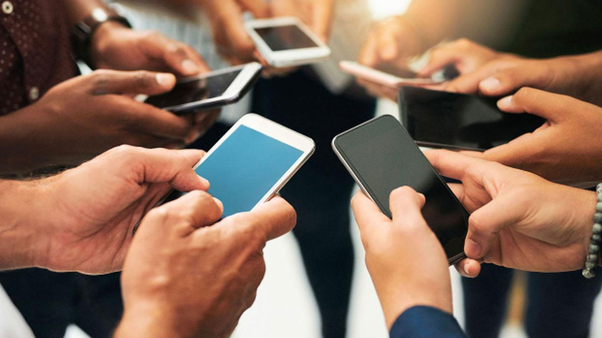 Akıllı telefon fiyatları uçunca vatandaş kendi çözümünü buldu! Sadece 500 TL, talebe yetişemiyor!