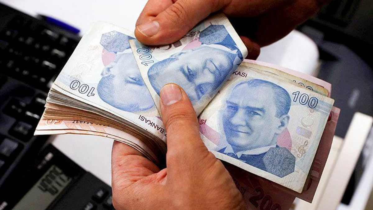 Emeklilere maaşının 12 katına kadar kredi fırsatı! Bankaların sıkı rekabeti emeklilere yaradı!