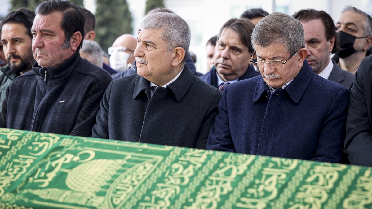 Kani Torun'un kızının cenazesi defnedildi