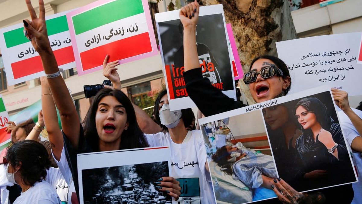 1979 devriminden bu yana en uzun soluklu protesto: İran 100 gündür yangın yeri