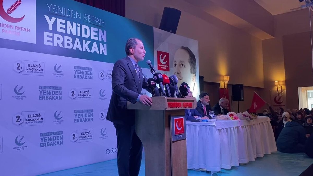 Erbakan: Cebinde bir doları olan Merkez Bankası'ndan zengin