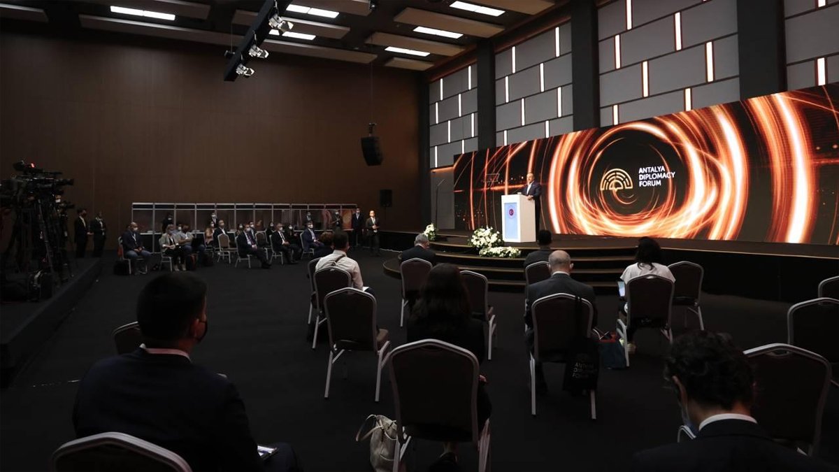 Antalya Diplomasi Forumu'nun tarihine seçim ayarı: Erken seçim için mi yapıldı?