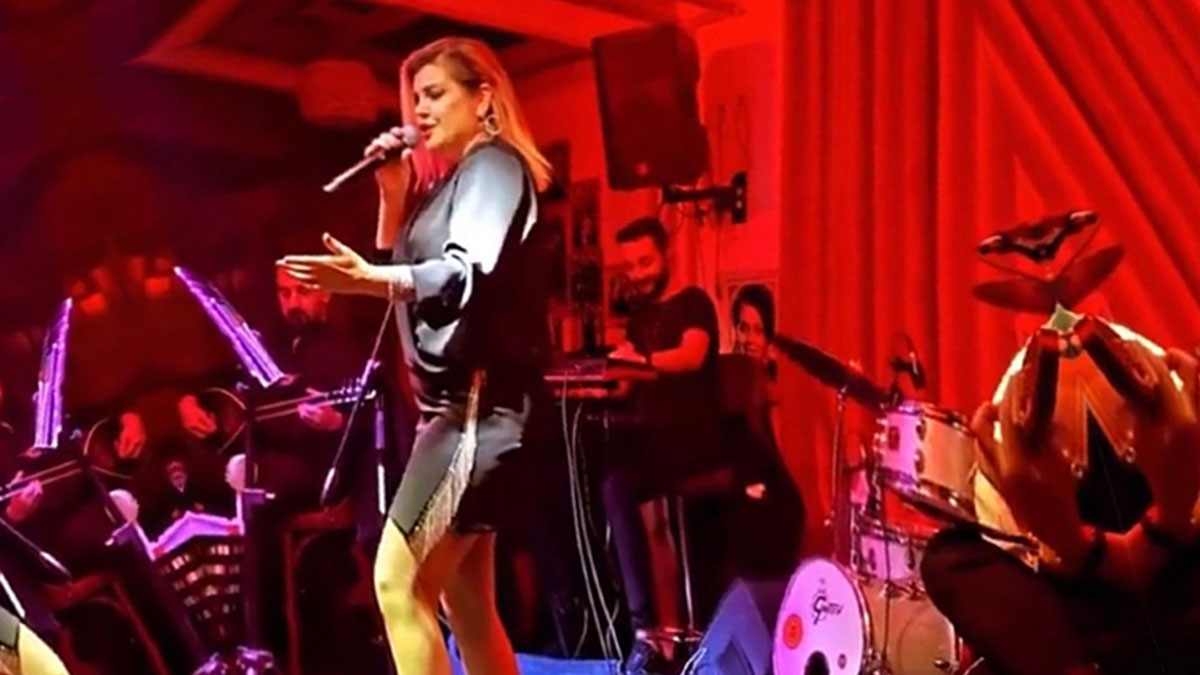 Ünlü pop şarkıcısından şoke eden açıklama: Eşim 6 aydır cezaevinde, kocamın günahına girenleri Allah'a havale ediyorum!