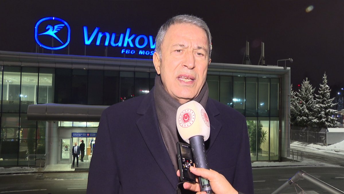 Bakan Akar'dan üçlü zirvenin ardından ilk değerlendirme: Yapacaklarımız Suriye konusunda ciddi katkı sağlayacak