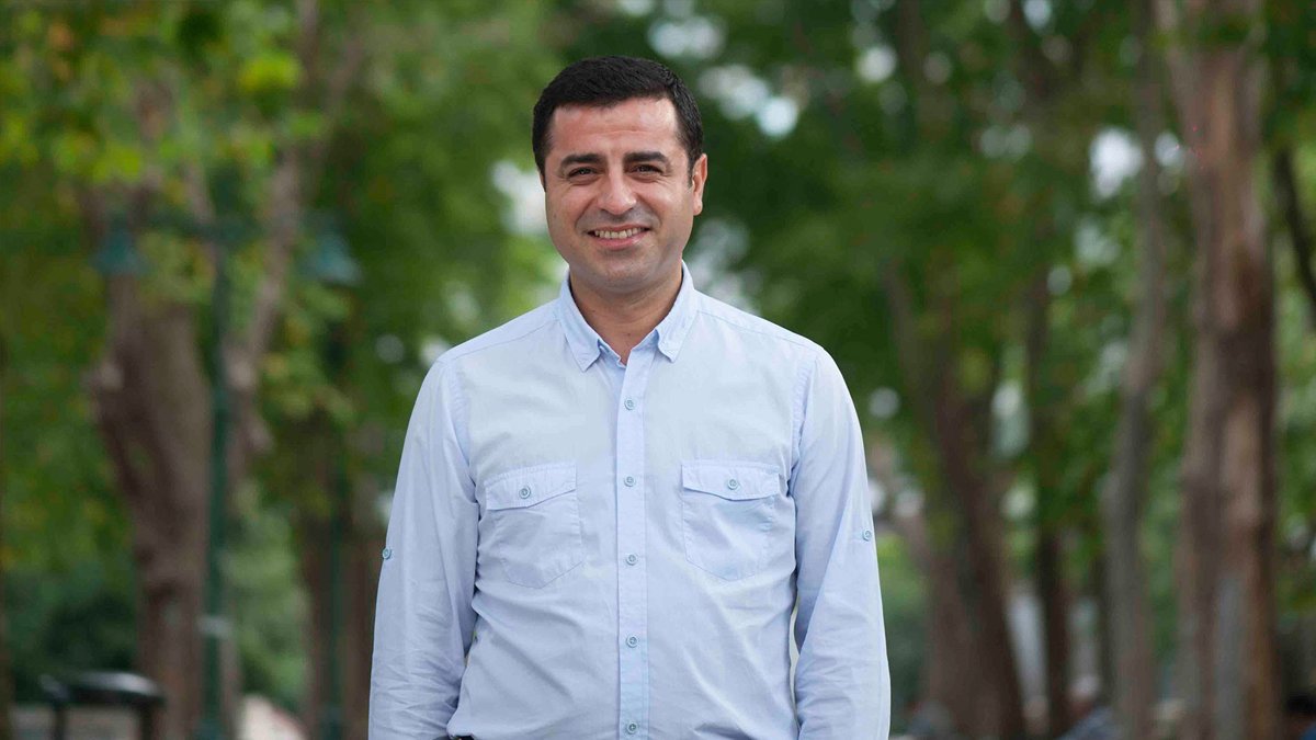 Demirtaş'tan 'EYT' yorumu: Sırada emekliliği hak eden iki kişi daha var...
