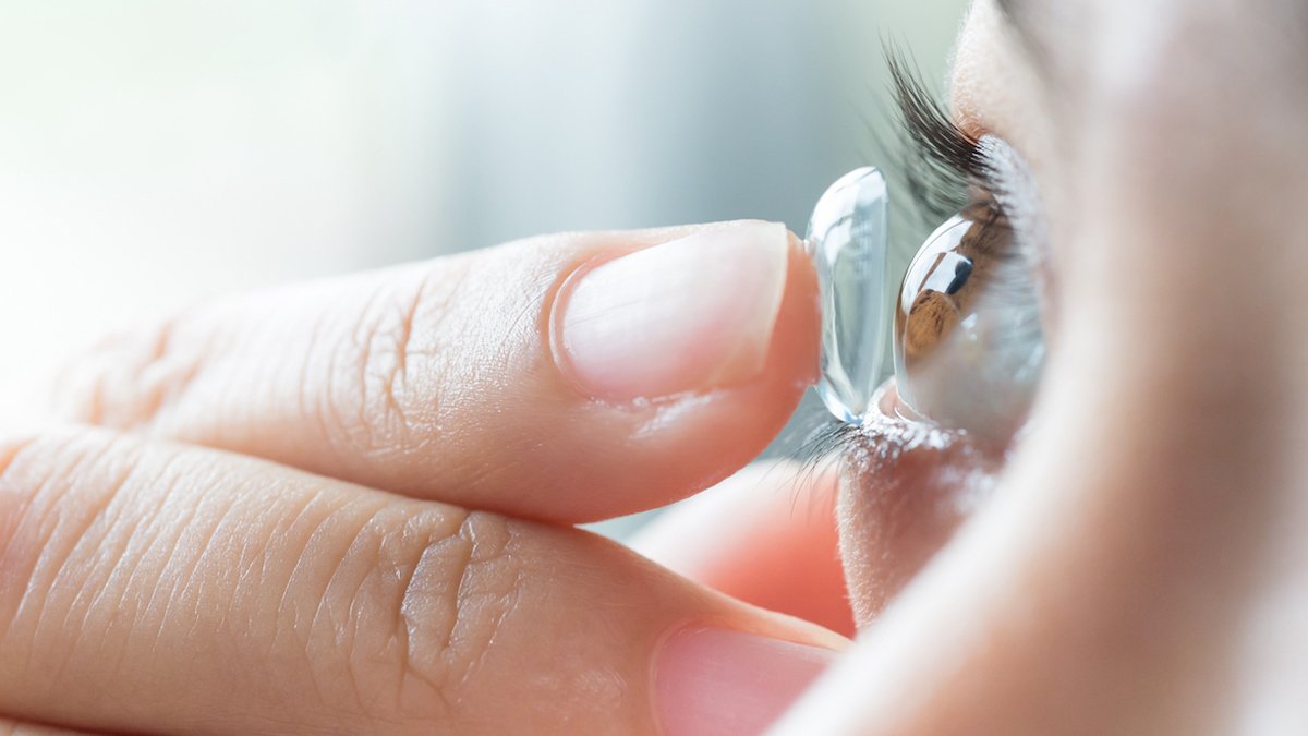 Kontakt lens siparişinde online reçete dönemi başladı