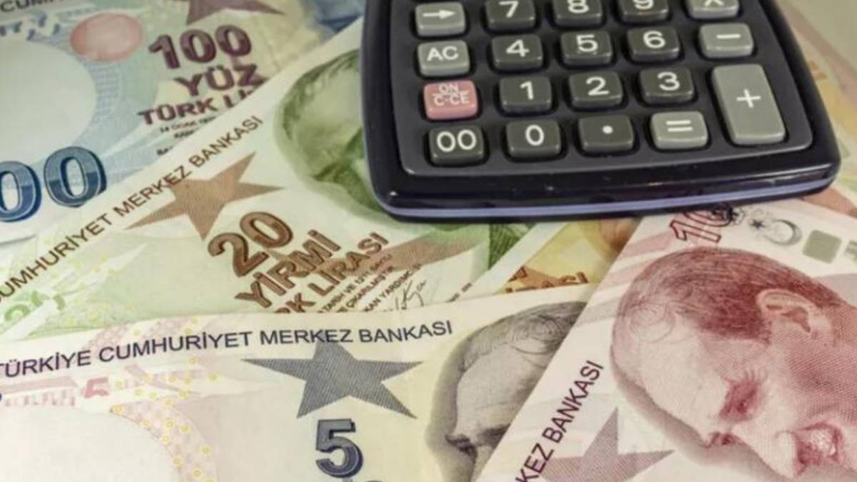 Kaşıkla veren devlet kepçeyle alıyor! 2023'te rekor zamlar yolda... Vatandaş asgari ücret ve EYT'ye sevinemedi