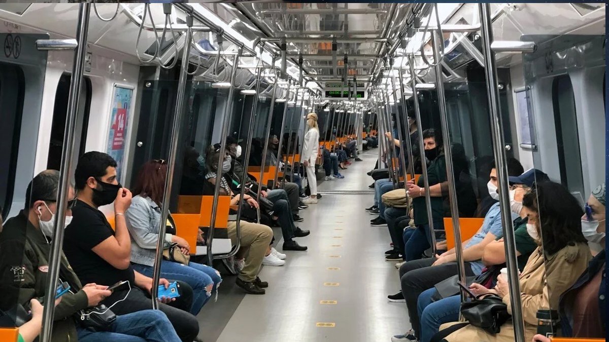 Metro ve tramvaylarda bulunanlar şaşırttı: İstanbullular dişini bile unutmuş