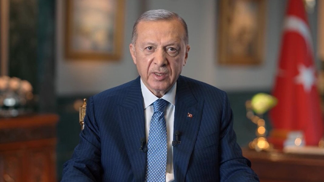 Erdoğan'dan dikkat çeken 2023 mesajı: Evet bu ülkede hayat pahalılığı yaşandı ama...