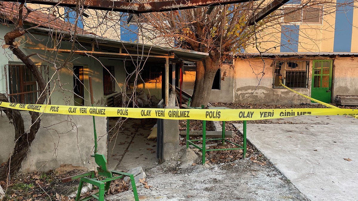 2 eşini de öldürüp şartlı tahliye edilmişti! Üçüncü eşini de katletti