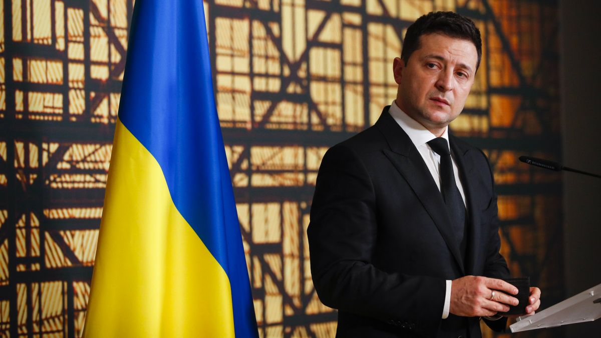 Zelenskiy yeni yıldan ‘zafer’ diledi, dakikalar sonra patlama oldu