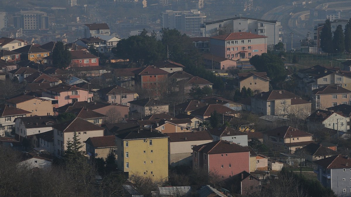 Kocaeli için alarm çanları çalıyor: Binaların yarısından fazlası tehlikede