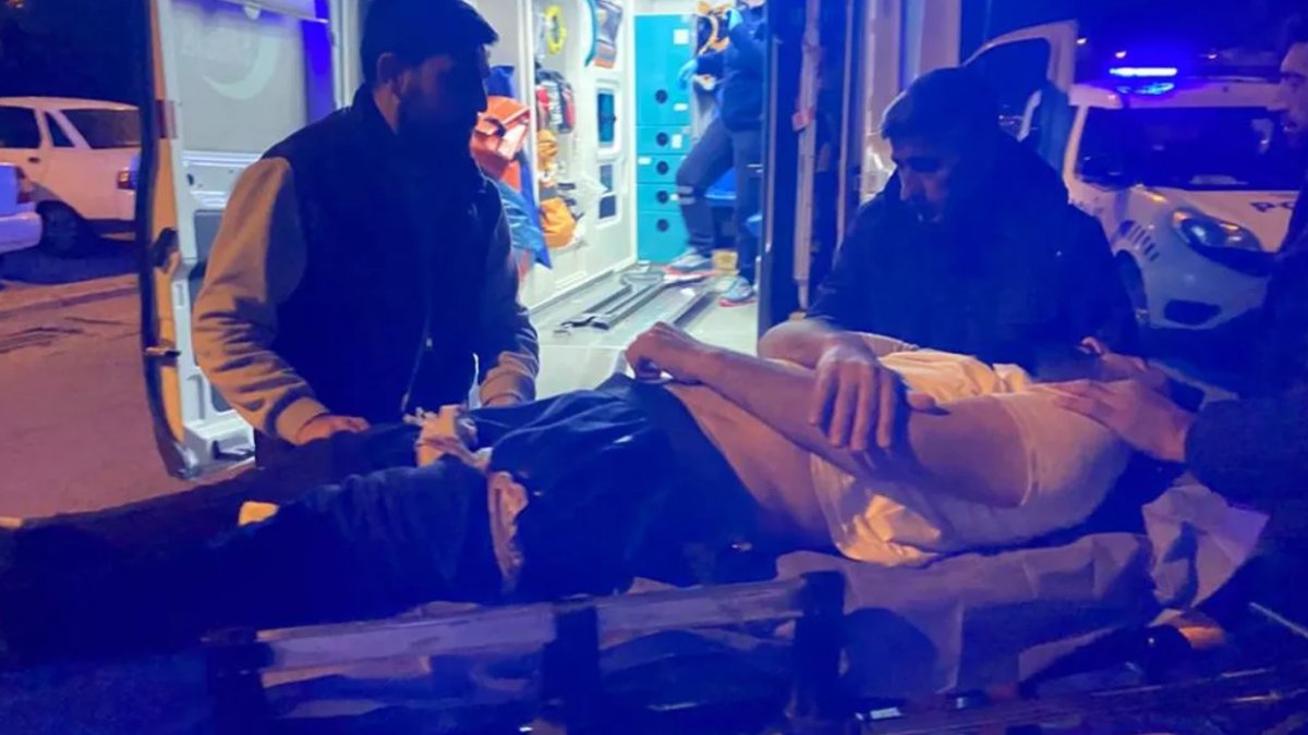 İş arkadaşı tarafından silahla vuruldu: Ambulansa bindirilirken söyledikleri yürek burktu