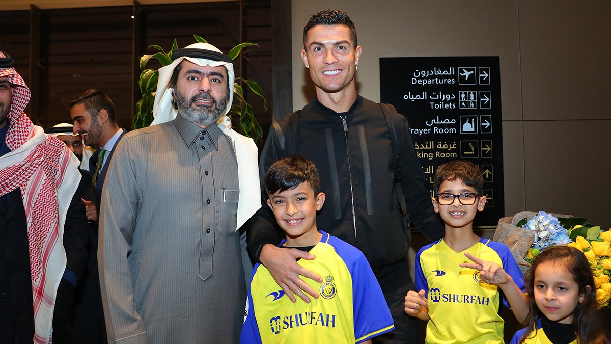 Cristiano Ronaldo, Suudi Arabistan'da: Sözleşmesinde özel madde ortaya çıktı!