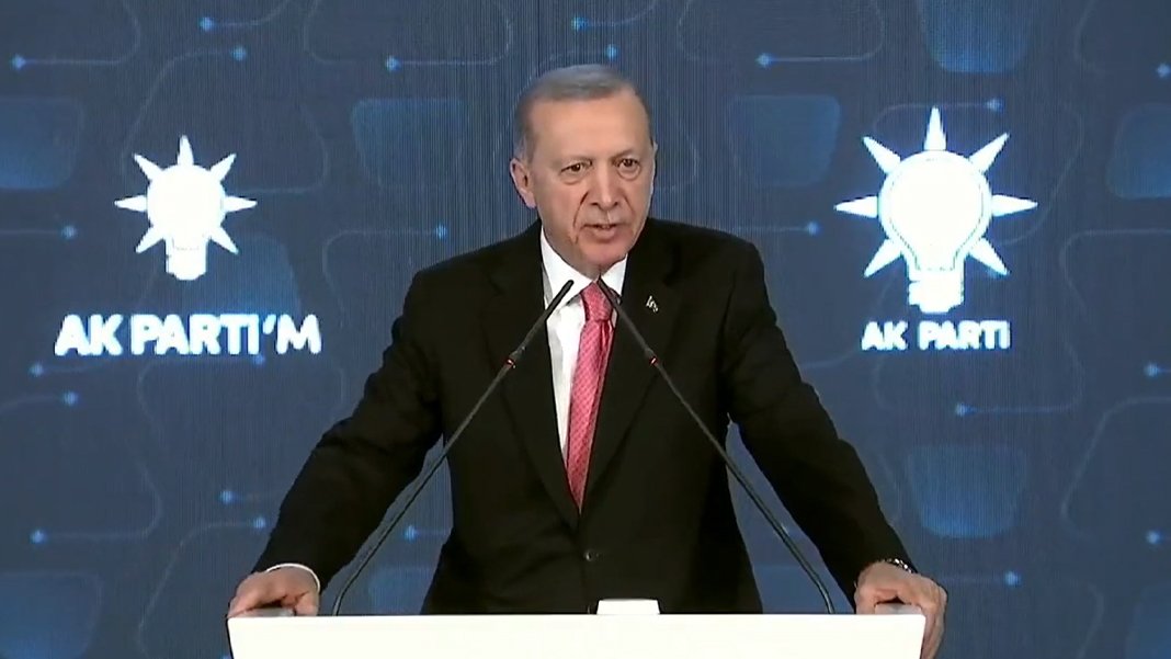 Erdoğan Altılı Masa'yı hedef aldı: İcraatlarımıza 'Vizontele muhalefet'in hayalleri bile yetişemez