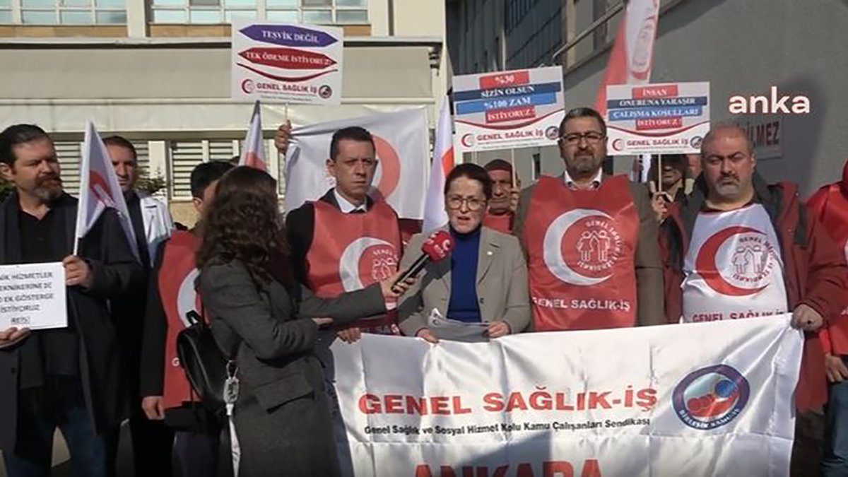 Sağlıkçılardan yüzde 30'luk memur zammı protestosu