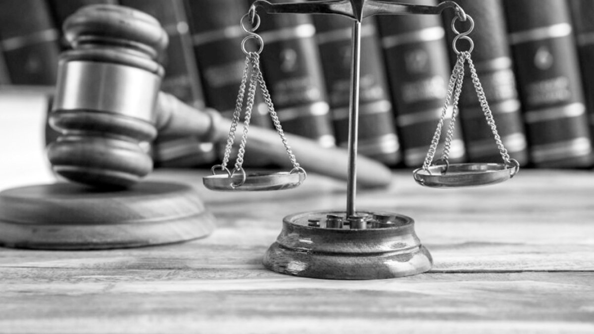 Hukuksal düzenlemeleri demokratik ve anayasal bilinçle yapalım