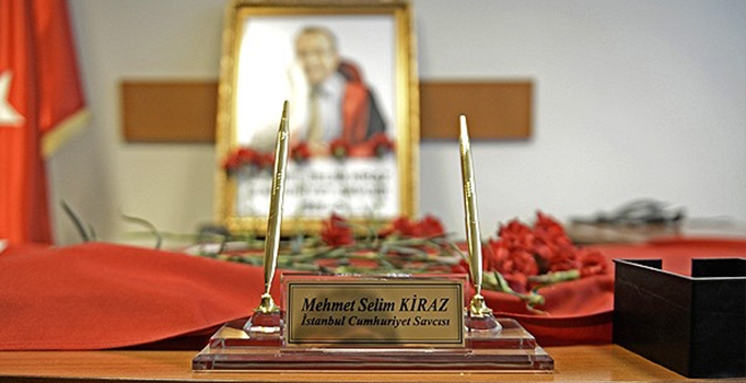 Savcı Kiraz'ın fotoğraflarını yayınlayan gazetelere ceza