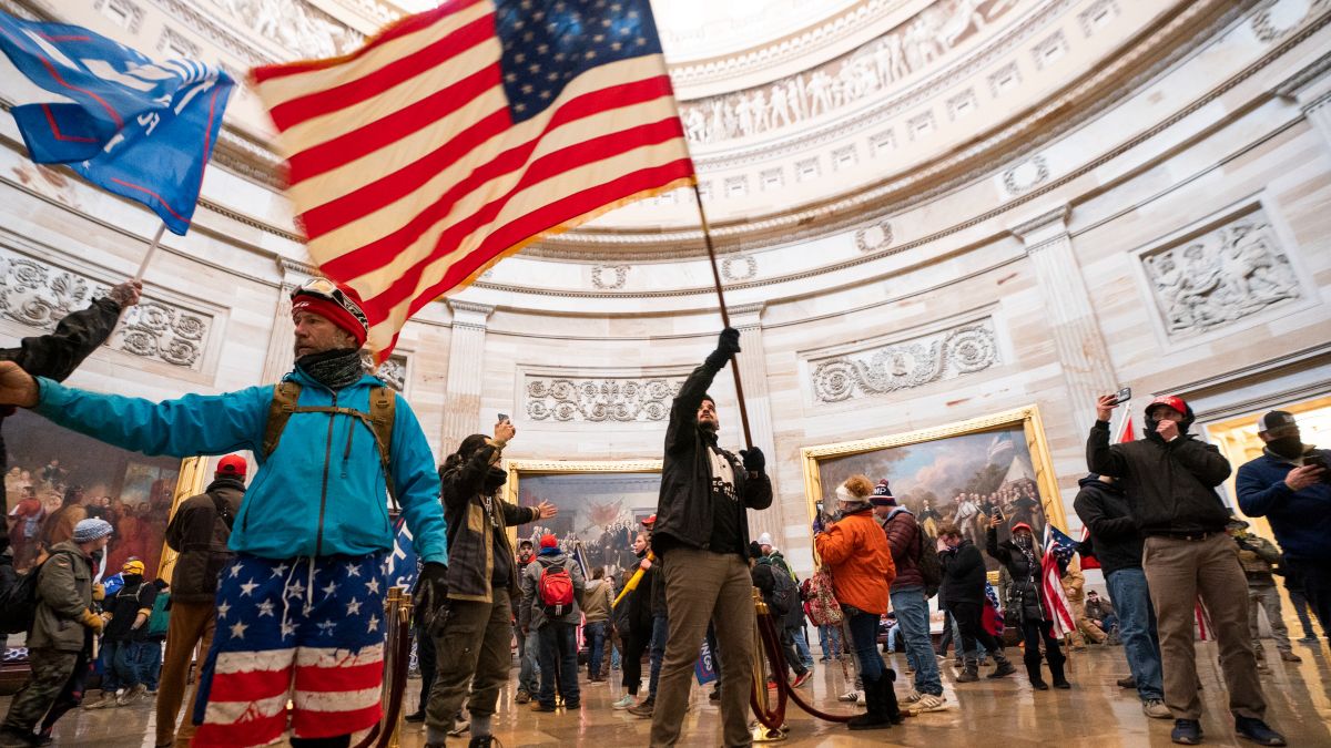 'Kongre Binası'na saldıranları kahramanlaştırmak ABD için ciddi bir tehdit'