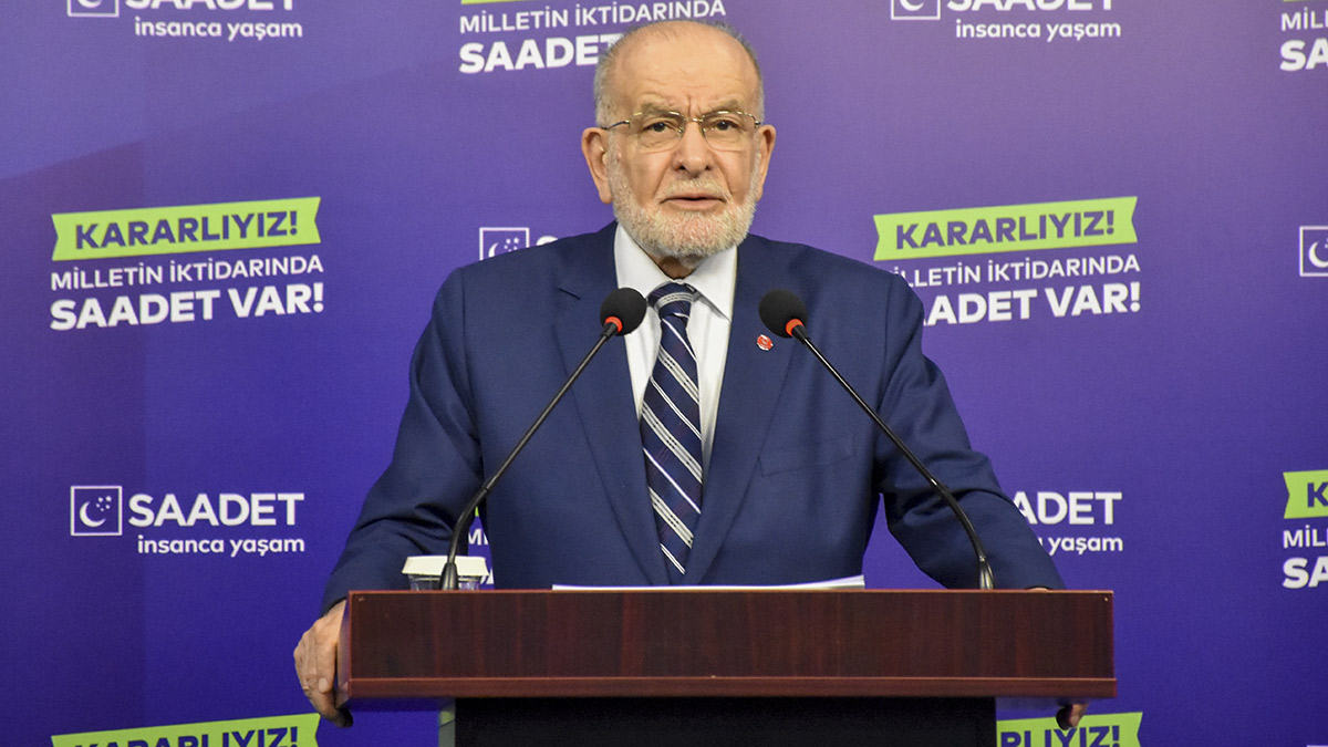 Karamollaoğlu, Erdoğan ve Bahçeli'ye yüklendi: Altılı Masa'nın yürüttüğü sürecin kıymetini anlayamazlar