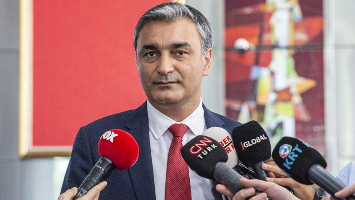 CHP'li Müslim Sarı'dan erken seçim açıklaması: AKP 14 Mayıs'ta seçime gidebilir