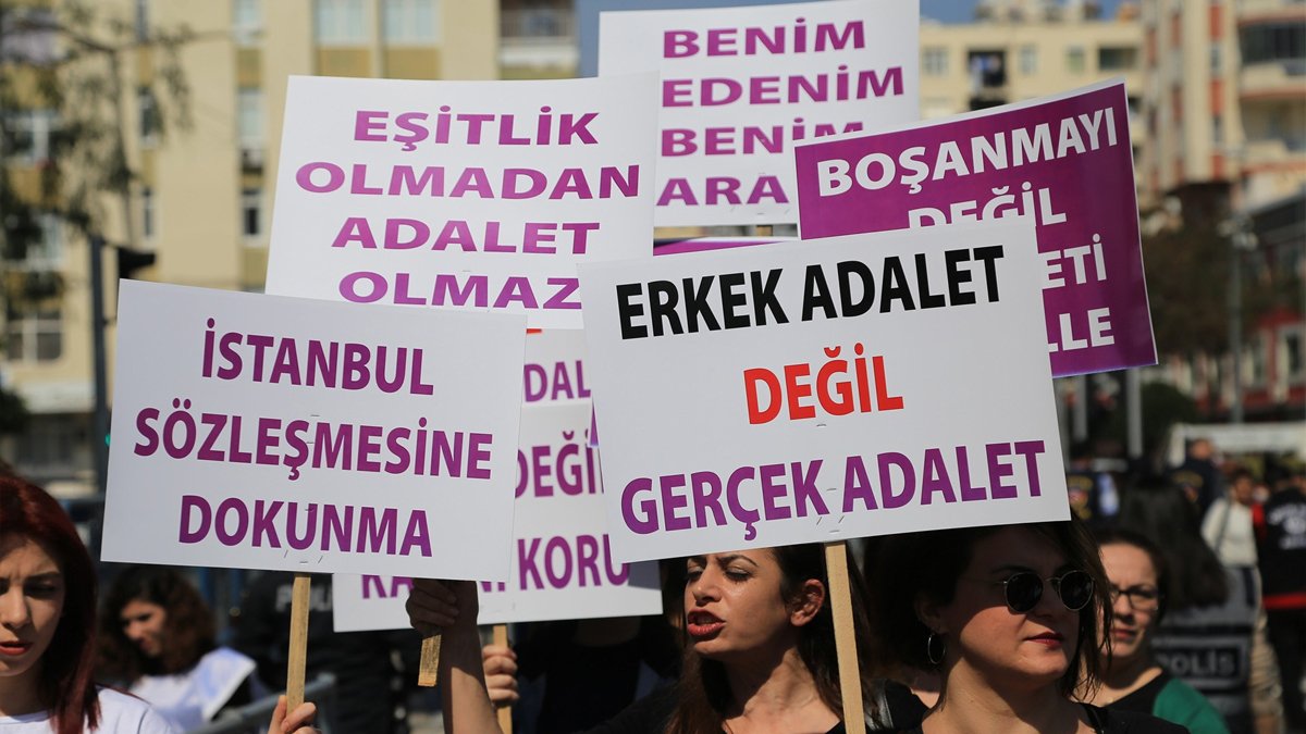 Kadın dernekleri anayasa değişikliği teklifini eleştirdi: Ülkede kaos yaratacak