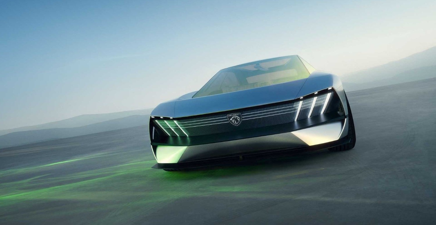 Peugeot gelecekten gelen modelini görücüye çıkardı! Donanım özelliklerini görünce diliniz tutulacak! Göz kamaştıran tasarıma baş döndüren fiyat!