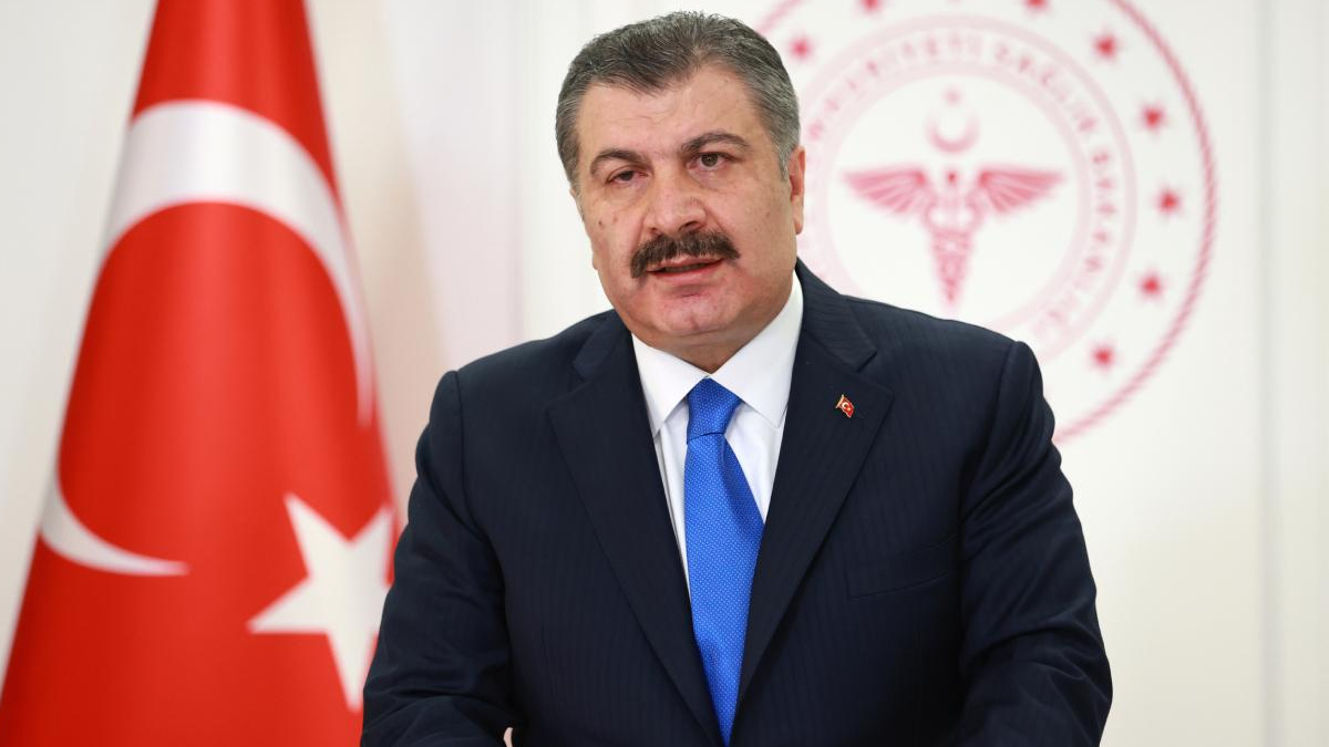 Bakan Koca'dan sahte ilaç iddialarına cevap: Ülkemize bir kutu dahi girmedi