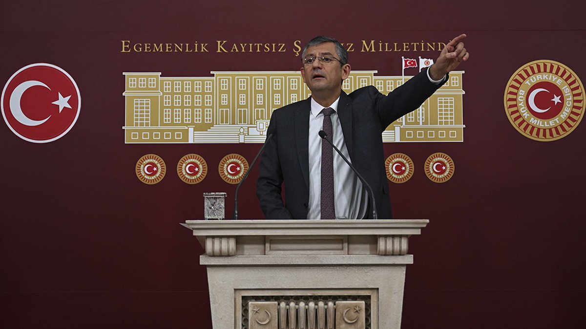 CHP'li Özel: Soylu'nun 'kimyasının bozulacağı' bir dosya açıklayacağım