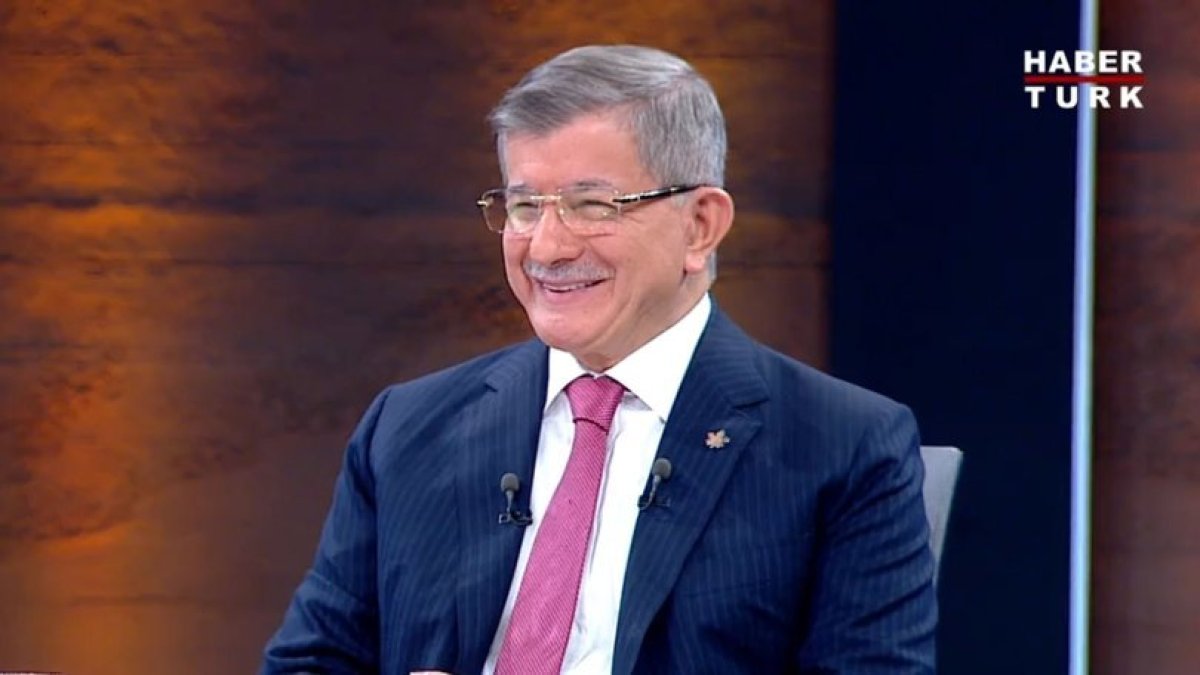 Davutoğlu 'Genel başkanların imza yetkisi olacak' sözleri hakkında konuştu: Tek adam durumuna düşürmeyeceğiz