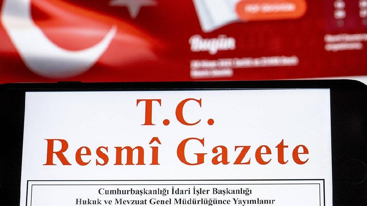Memur ve emekliye bayram erken geldi! Yüzde 30 zam resmen cepte... Resmi Gazete'de yayımlanarak duyuruldu