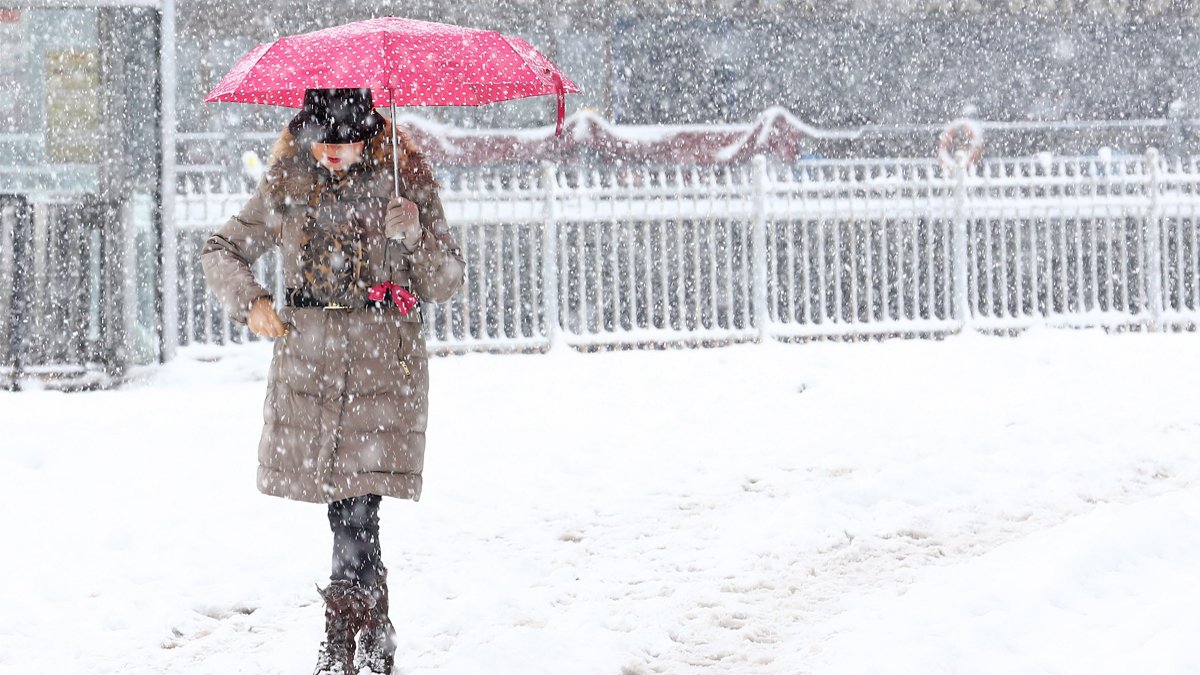 Meteoroloji'den bölge bölge uyarı: Hem sağanak hem kar vuracak