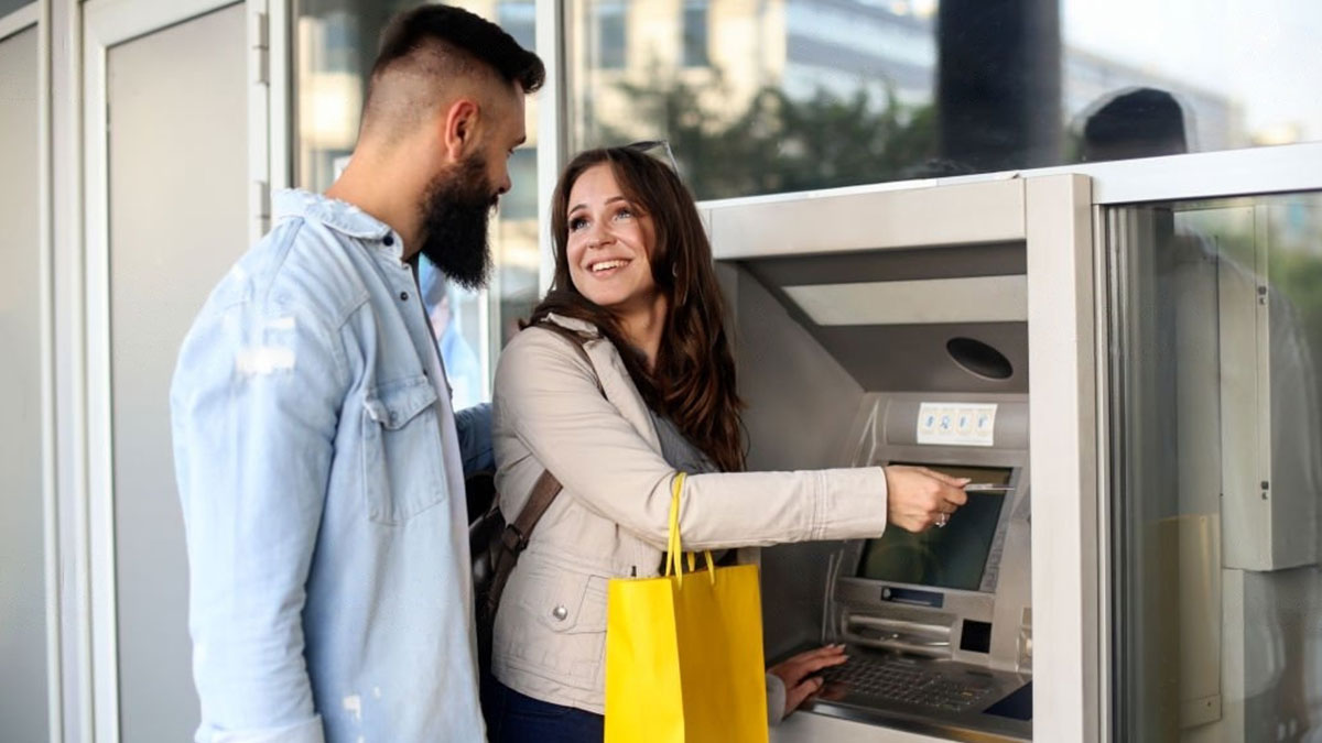 O bankadan kredi kartı müşterilerine 1000 TL yeni yıl hediyesi! Başvuranların hesabına yatırılıyor