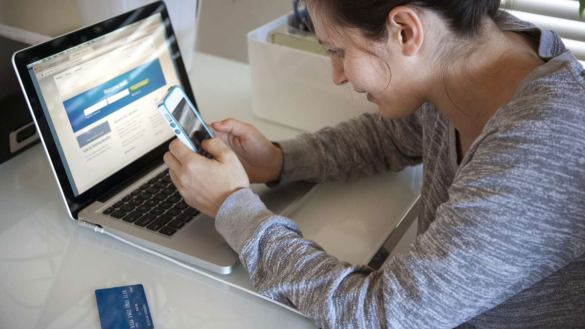 Nakit ihtiyacı olanlara 20 bin TL faizsiz kredi! Başvuruda yoğunluk yaşanıyor, kısa süre geçerli!