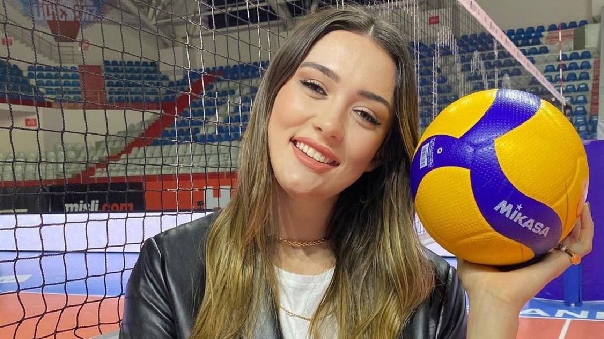 Zehra Güneş'in kardeşleri de ünlü çıktı! Güzelliğiyle dünyayı büyülemişti... Kardeşlerini görenler gözlerine inanamadı