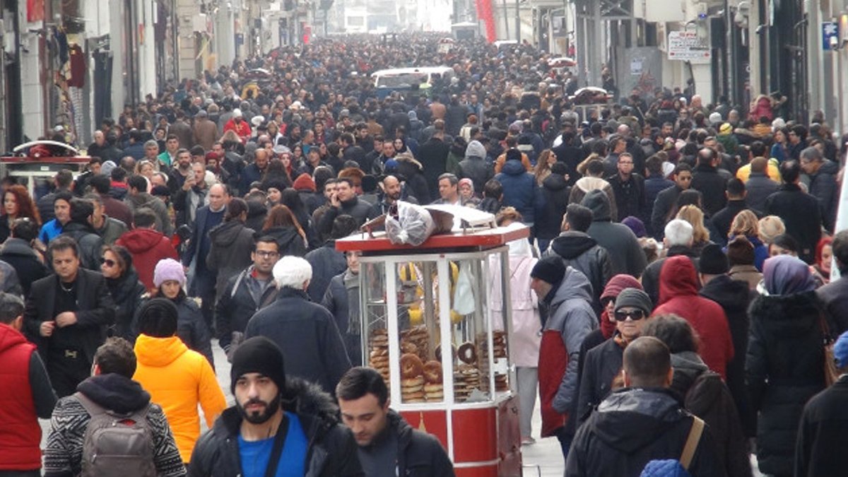 İstanbullular 2022'de kıt kanaat bile geçinemedi: Her 5 kişiden 3'ü yeterli gıdaya ulaşamıyor