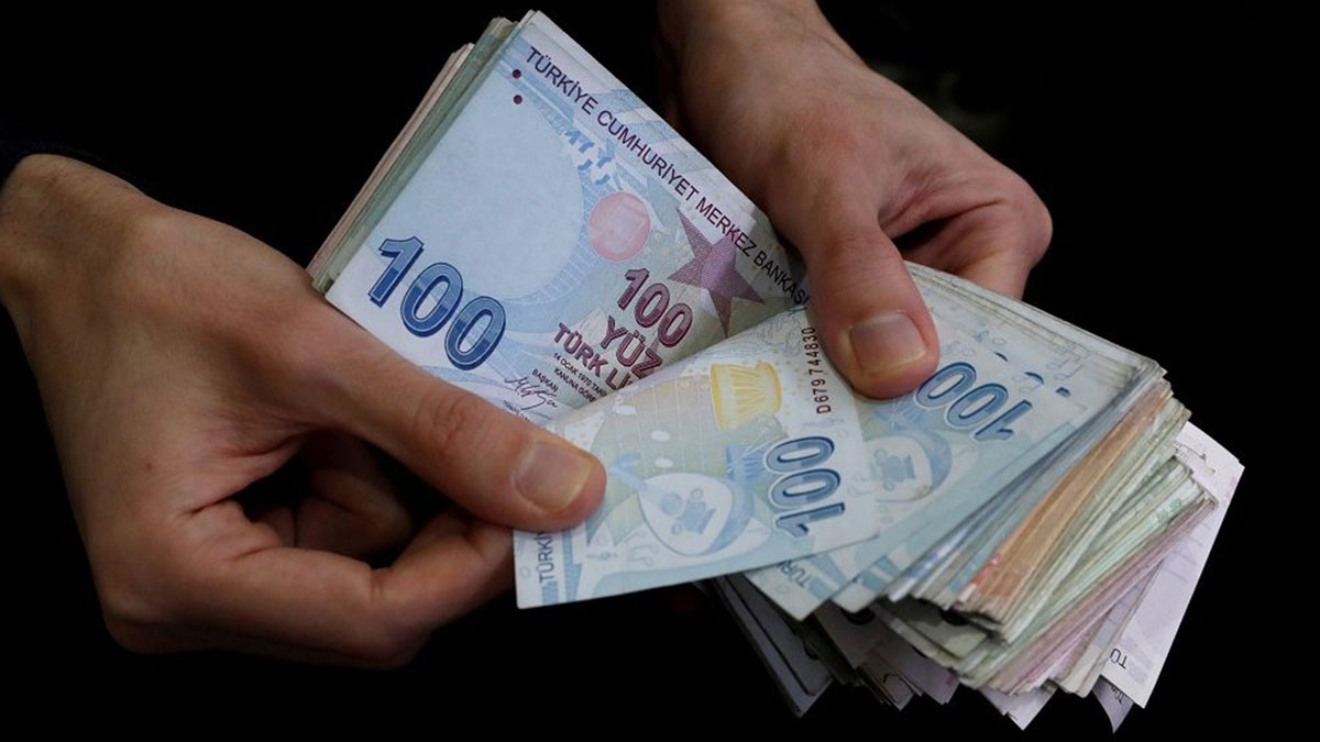 Memur ve emekli maaşlarını da etkileyecek! Yüksek enflasyon karşısında ciddi ücret artışı bekleniyor