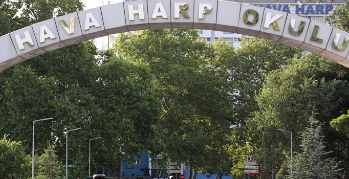 İstanbul Hava Harp Okulu’nda sınavlar iptal edildi