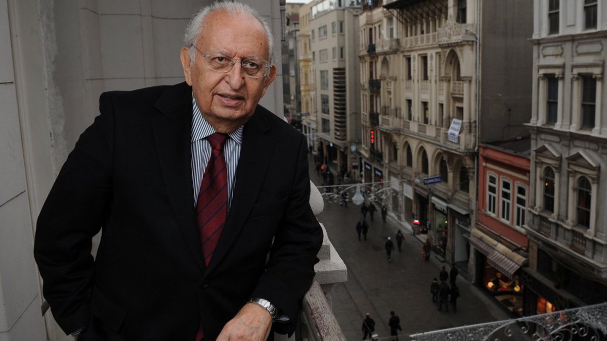 Hüsamettin Cindoruk, 14 Mayıs'ı değerlendirdi: Uğurlu bir tarihte iktidar el değiştirecek